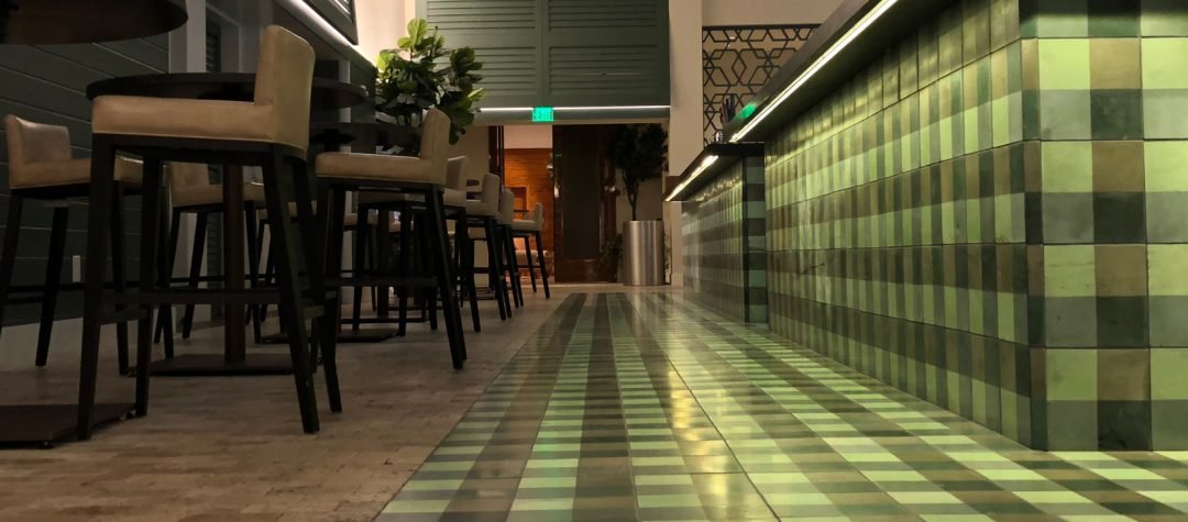 Com-Proj-HR-Mex-Resto-000